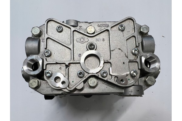 IVECO Air Compressor Pneumatic Brake LK4935 504293730 Catalog number of substitutes K002121 K002123 LK4935
