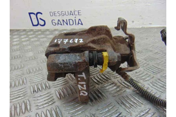 LUCAS  PINZA DE FRENO TRASERA IZQUIERDA RENAULT TRAFIC II FURGÓN L1H1   Caja cerrada, corto 2004 LUCAS 177672 RENAULT - 1