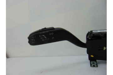 6R0953521F MANDO LUCES SEAT IBIZA ST (6J8) Reference 2014 6R0953521F 187354 SEAT - 2
