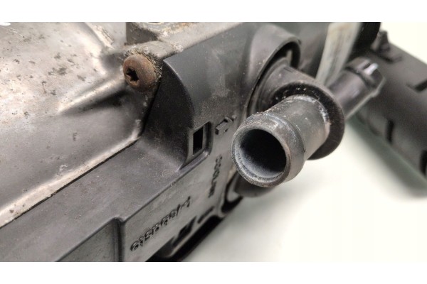 2011 Volkswagen Sharan Parking heater Webasto 7N0815065G Catalog number of substitutes 000018031232 5N0819194 5N0819259 5N020141
