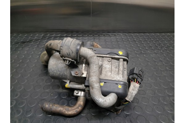 VOLVO S60 II S80 II V70 III XC70 XC60 WEBASTO FURNACE PARKING HEATER Part manufacturer Volvo OE