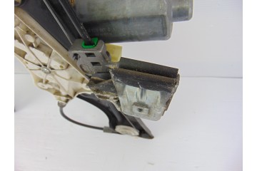 A2117200246 ELEVALUNAS DELANTERO DERECHO MERCEDES-BENZ CLASE E (BM 211) BERLINA