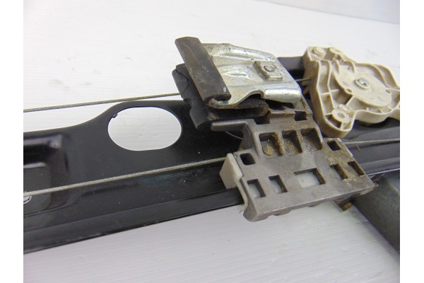 A2117300246 ELEVALUNAS TRASERO DERECHO MERCEDES-BENZ CLASE E (BM 211) BERLINA