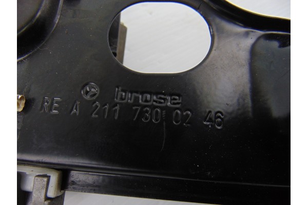 A2117300246 ELEVALUNAS TRASERO DERECHO MERCEDES-BENZ CLASE E (BM 211) BERLINA