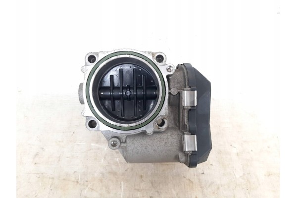 Throttle body BMW M5 F10 M6 F06 F12 F13 Car type passenger cars