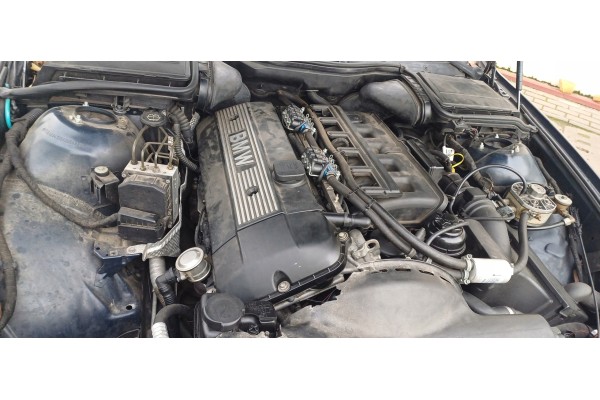 Engine m54b25 2 5 bmw e46 e39 e60 X3 Z4 256s5 2xvanos Part manufacturer BMW OE