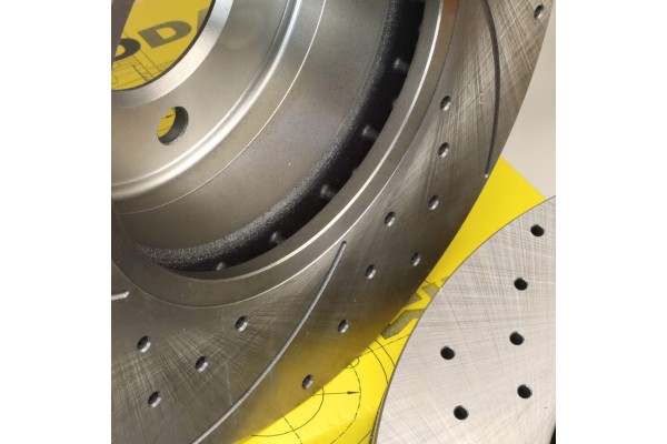 Sports Discs Mikoda Pads Mercedes CLK SLK C W203 W210 FRONT 300mm Catalog number of the part 1432s Y