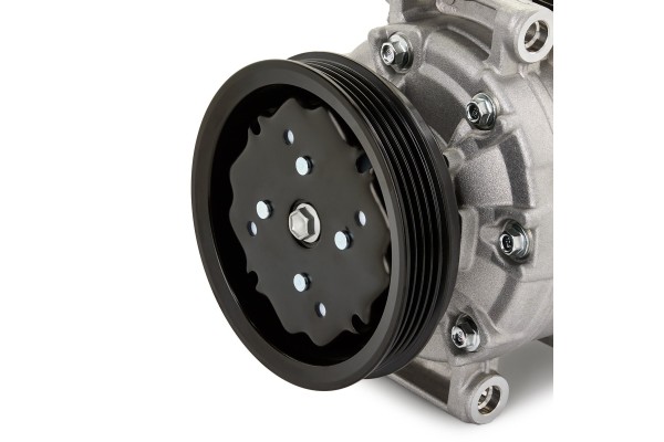 Air conditioning compressor RIDEX 447K0750 7SEU16C for AUDI A6 Sedan 4B2 C5 Catalog number of substitutes DENSO DCP02010 NRF 321
