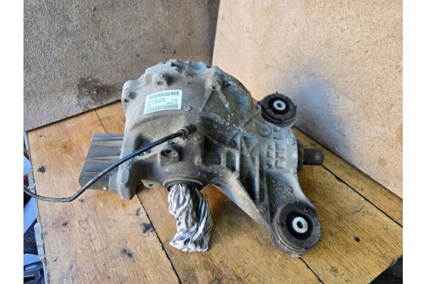 BRIDGE DYFER REAR LAND ROVER RANGE CPLA 4A213 AB