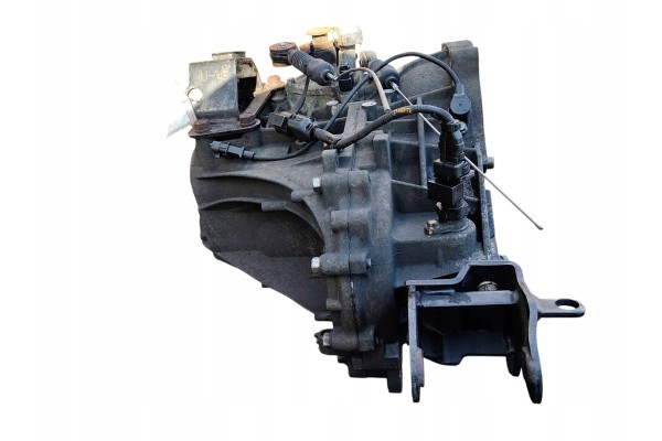 GEARBOX KIA PRO CEED I ED 1 6 CRDI 90KM 66kW W9J5 247 THOUSAND Packaging status replacement
