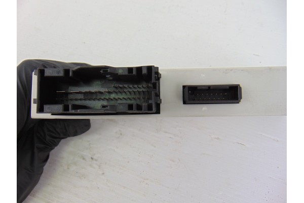 6964051 MODULO ELECTRONICO BMW SERIE 1 BERLINA (E81/E87) 120d 2008 6964051 190283 BMW - 1