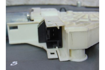 8K0959811A  ELEVALUNAS TRASERO IZQUIERDO SKODA SUPERB COMBI (3T5) Elegance 2011 8K0959811A 194403 SKODA - 2