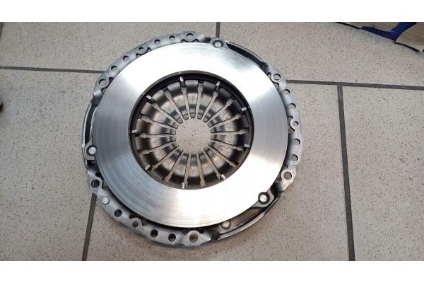 CLUTCH KIT SACHS OPEL ASTRA H COMBO CORSA C MERIVA 1 7 CDTI Part manufacturer Sachs