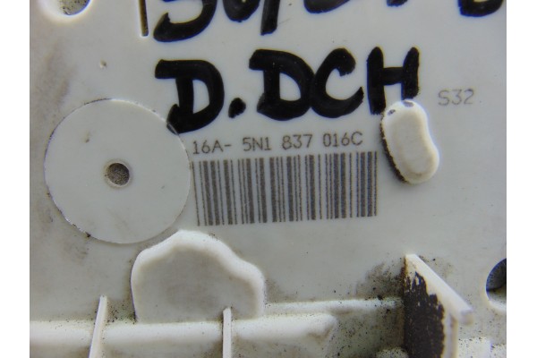 5N1837016C  CERRADURA PUERTA DELANTERA DERECHA SKODA SUPERB COMBI (3T5) Elegance 2011 5N1837016C 194404 SKODA - 4