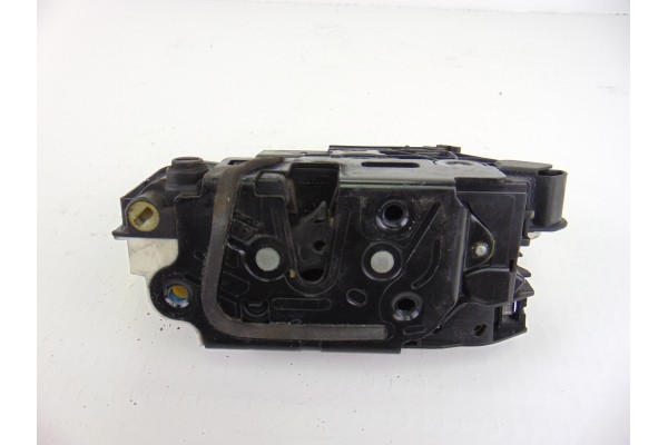 5N0839015D  CERRADURA PUERTA TRASERA IZQUIERDA SKODA SUPERB COMBI (3T5) Elegance 2011 5N0839015D 194406 SKODA - 1