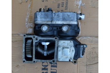 KNORR BREMSE TWO PISTON AIR COMPRESSOR