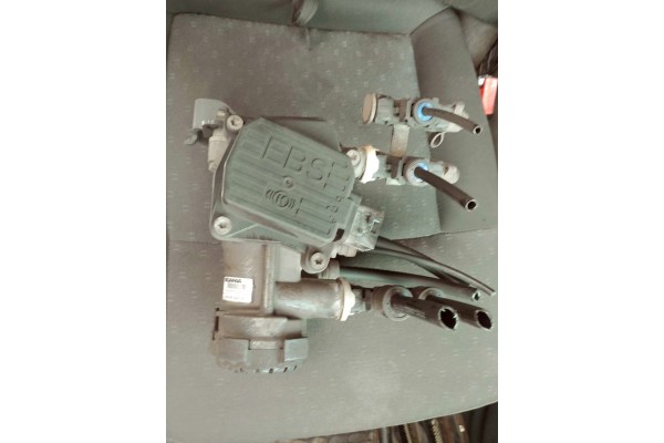 Semitrailer brake valve Scania NGS 2199282 Quality of parts according to GVO O original with manufacturer s logo OE