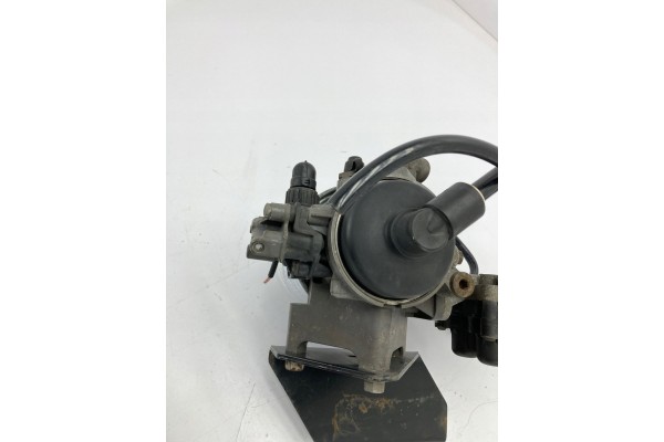 IVECO EUROCARGO STRALIS EURO 5 DEHUMIDIFIER 5801681033 ZE4603 K025716 Part manufacturer Iveco OE