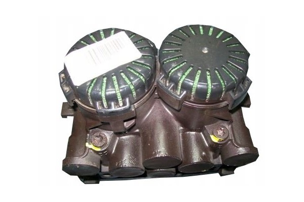 MAN TGA K000921 81521066046 RELAY VALVE