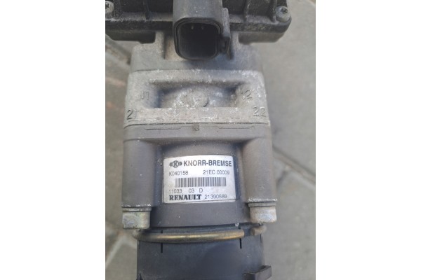 RENAULT MAGNUM DXI BRAKE PEDAL MAIN VALVE Catalog number of the part 21390589 K040158 Knorr Bremse