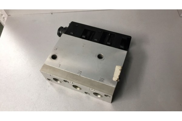 ELC level control valve M16 x 1 5 VOLVO