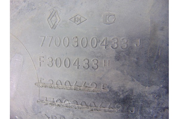 7700300433  FILTRO AIRE RENAULT MASTER FURGÓN Base, Caja cerrada   L1H1  RS 3078 1998 7700300433 190972 RENAULT - 2