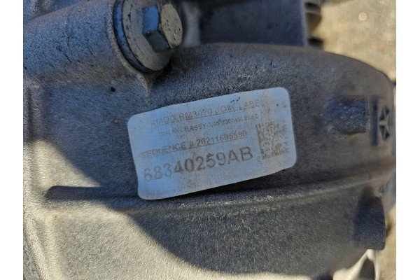 JEEP GRAND CHEROKEE WL BRIDGE DYFER REAR 3 45 P68340259AB Car type 4x4 SUV