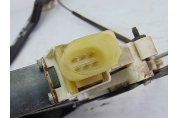 6 PIN ELEVALUNAS DELANTERO IZQUIERDO BMW SERIE 1 BERLINA (E81/E87) 123d 2009 6 PIN 191304 BMW - 1