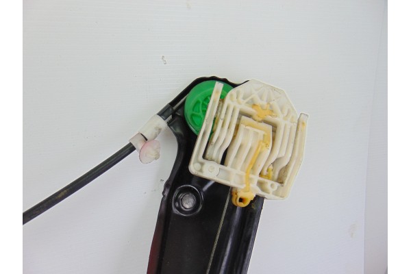 6 PIN ELEVALUNAS DELANTERO IZQUIERDO BMW SERIE 1 BERLINA (E81/E87) 123d 2009 6 PIN 191304 BMW - 4