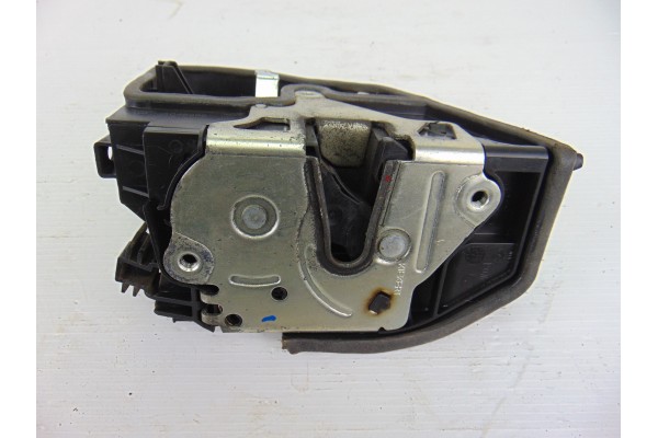 7202146  CERRADURA PUERTA DELANTERA DERECHA BMW SERIE 1 BERLINA (E81/E87) 123d 2009 7202146 191307 BMW - 3