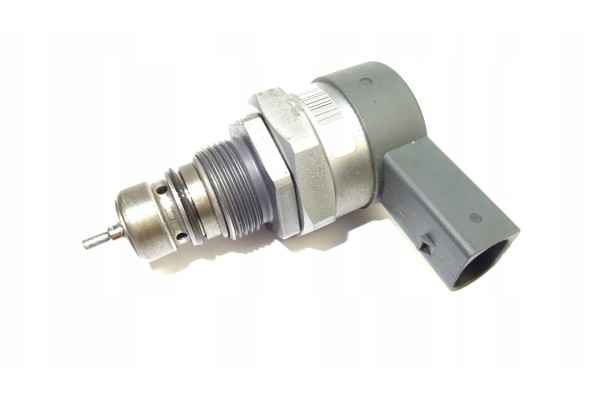 BOSCH Ventil regulace tlaku v systemu Common Rail 0281002738 Product weight with unit packaging 2 kg