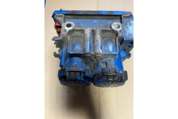 Valve EBS MAN TGA TGX Knorr Bremse K000921 81521066026 Catalog number of the part 81521066026