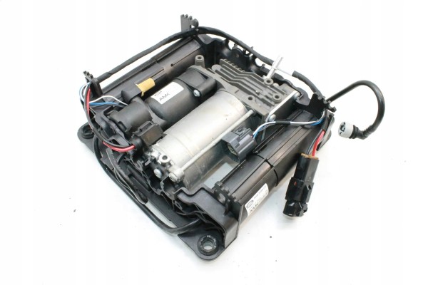 LAND ROVER RANGE ROVER III L322 BH423B484CB SUSPENSION COMPRESSOR Part manufacturer Land Rover OE