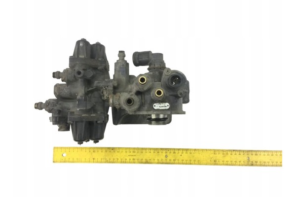 5801335174 IVECO Dehumidifier