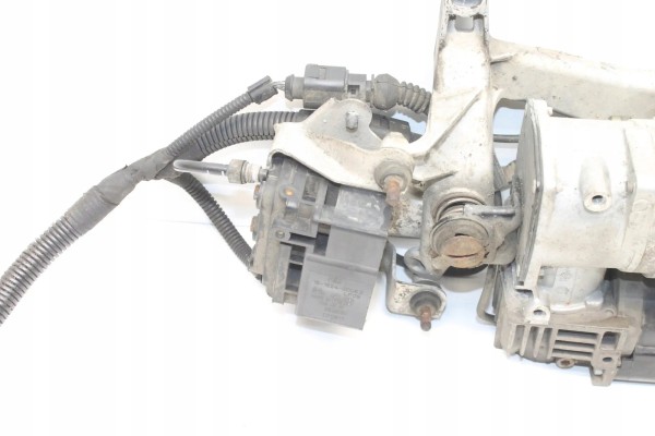 SUSPENSION COMPRESSOR AUDI Q7 4L 7L8616006E 17743311 3 0L 171kw 2007 Quality of parts according to GVO O original with manufactu