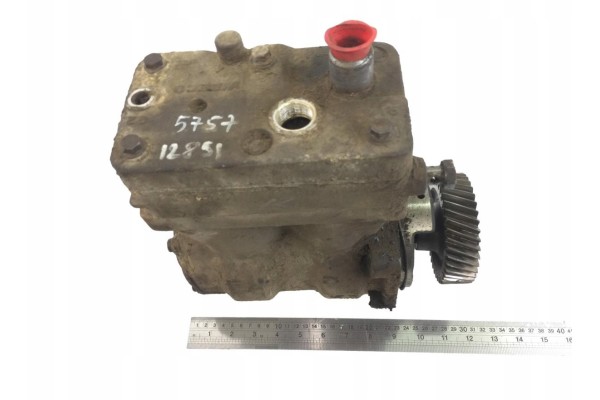 9601303315 MERCEDES BENZ Air compressor