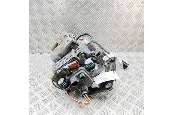 LAND ROVER RANGE ROVER SPORT SUSPENSION COMPRESSOR L461 4461530060