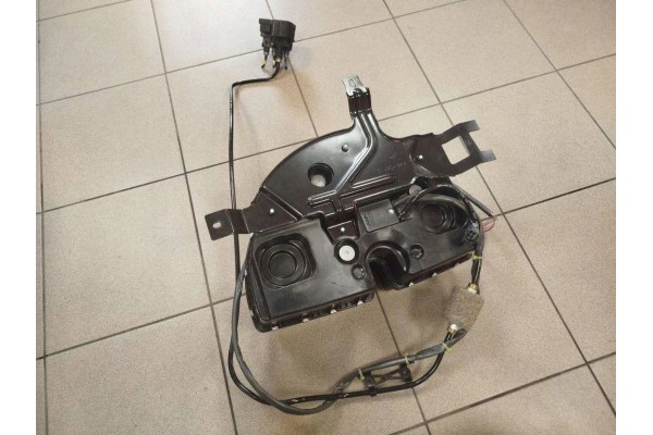 Suspension compressor LAND ROVER CPLA3B484CD 3 0L diesel 225kW 2017 Catalog number of the part CPLA3B484CD