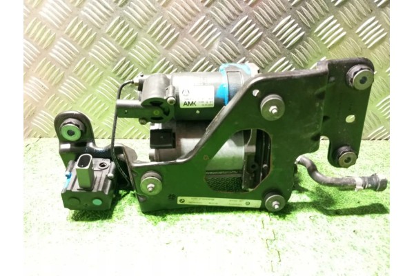 Suspension compressor BMW X5 E70 7880536404 4 4L gasoline 408kW 2012 Catalog number of the original 7880536404