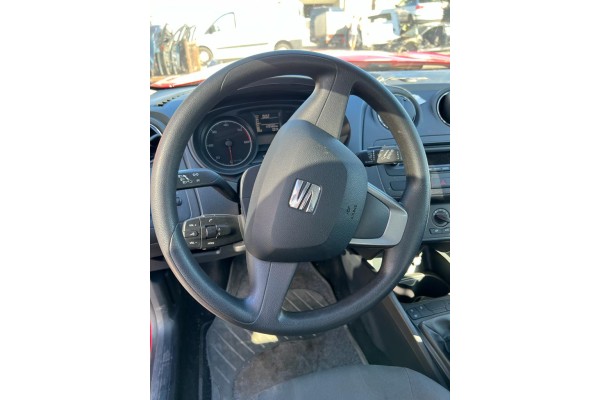 SEAT IBIZA BERLINA (6J5) Reference