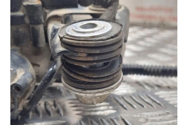 Suspension compressor AUDI Q7 4L 7L8616006A 4 2L diesel 240kW 2007 Catalog number of the part 7L8616006A