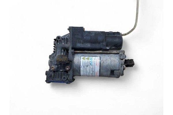 Suspension compressor MERCEDES BENZ GL X164 A1643201204 3 0L diesel 2006 Part manufacturer Mercedes Benz OE