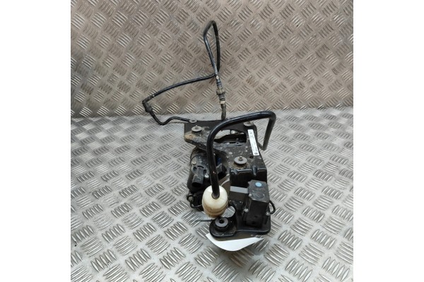 SUSPENSION COMPRESSOR BMW X5 E70 6789938 23016091 3 0L 180kw 2010 Part manufacturer BMW OE