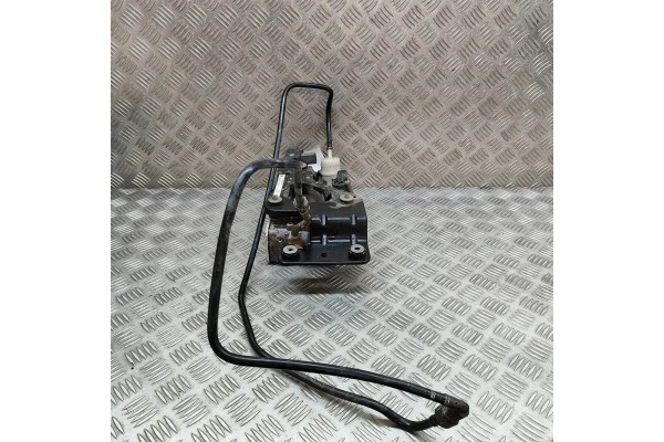 SUSPENSION COMPRESSOR BMW X5 E70 6789938 23016091 3 0L 180kw 2010 Catalog number of the original 6789938