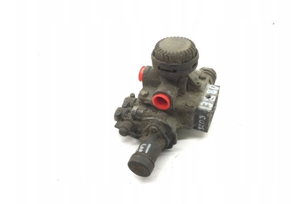 0044311612 MERCEDES BENZ Relay valve Packaging status replacement