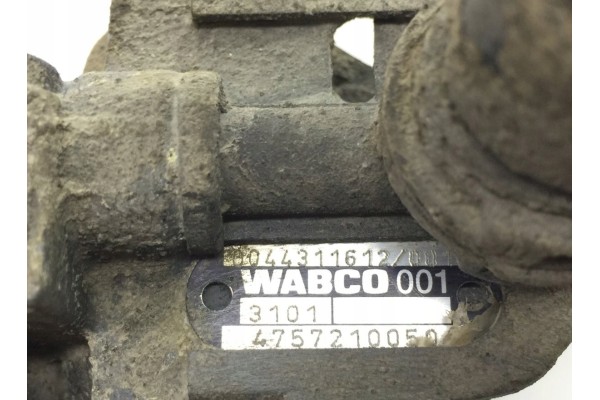 0044311612 MERCEDES BENZ Relay valve Car type trucks