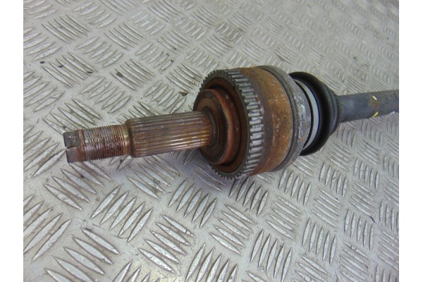  TRANSMISION TRASERA IZQUIERDA SSANGYONG RODIUS Xdi 2010 194299 SSANGYONG - 1