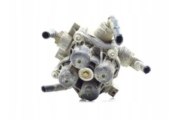 KNORR FOUR CIRCUIT SAFETY VALVE ACTROS ATEGO AXOR AE4623 4 OBW Catalog number of the part KNORR ZAWOR ZABEZPIECZAJACY CZTEROOBWO