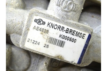 KNORR FOUR CIRCUIT SAFETY VALVE ACTROS ATEGO AXOR AE4623 4 OBW Part manufacturer Mercedes Benz OE