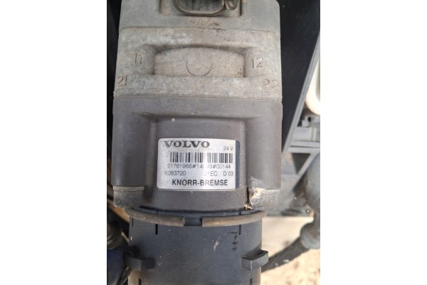 MAIN VALVE FOR BRAKE PEDAL VOLVO FL II EURO 6 RENAULT RANGE D Catalog number of the part 21761966 K063720